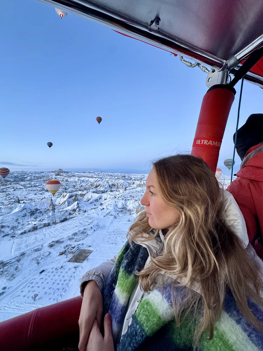 Отличная организация, полет был безопасный, и очень мягкая посадка