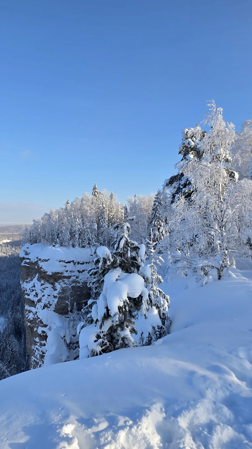 Выбирала между данной экскурсией и поездкой на Ветлан и Полюд. Юрий очень подробно рассказал про обе,