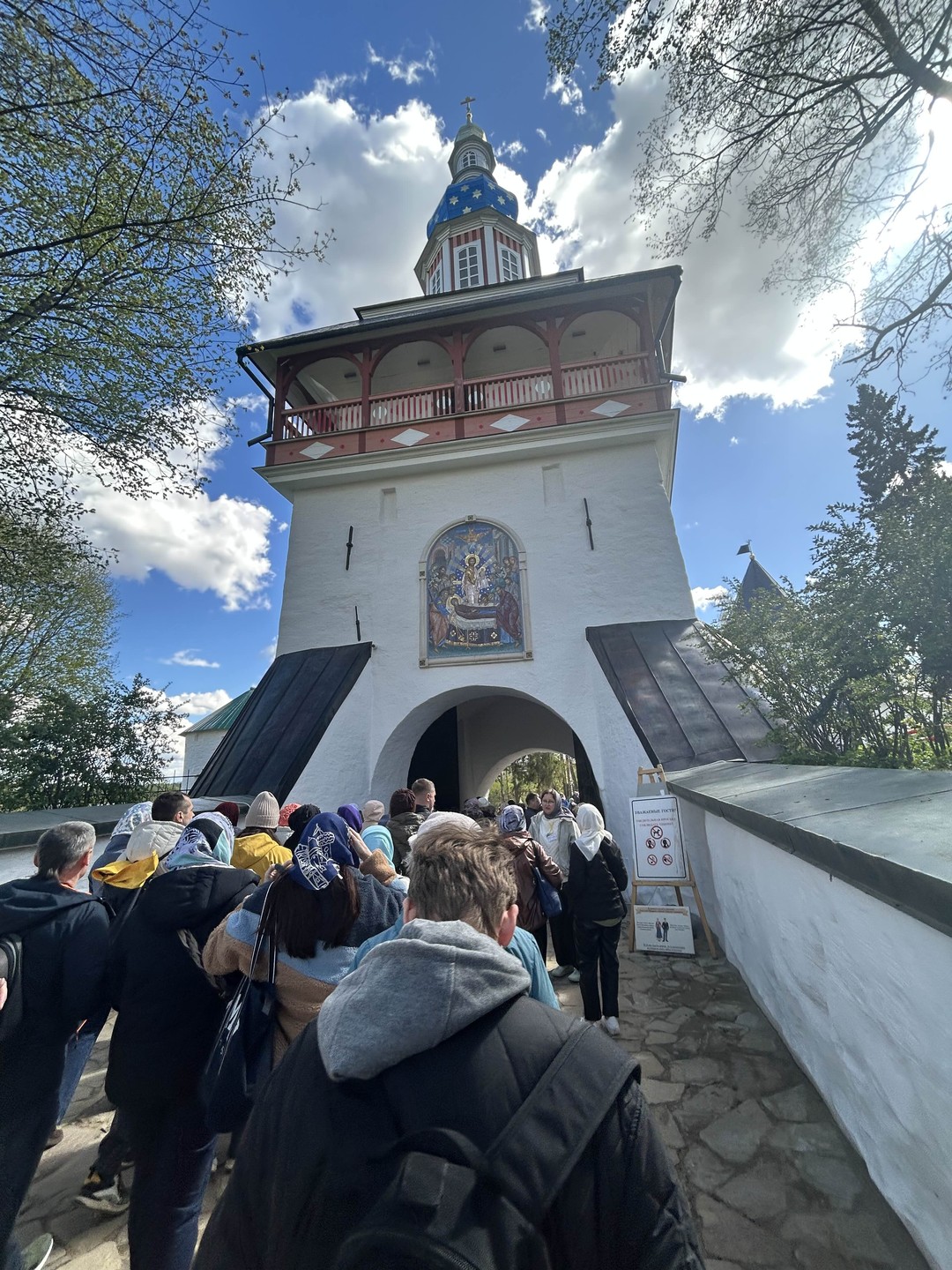 Печоры - Изборск - Псков: однодневная автобусная экскурсия из Петербурга (Юлия)