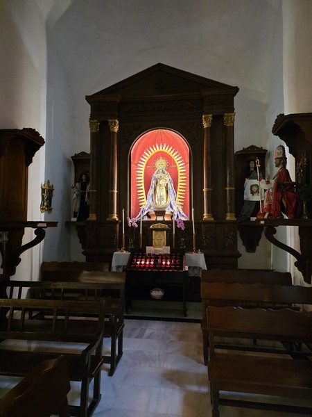 Спасибо большое Денис, за экскурсию, день прошёл очень интересно и познавательно, много впечатлении и исторических фактов о острове