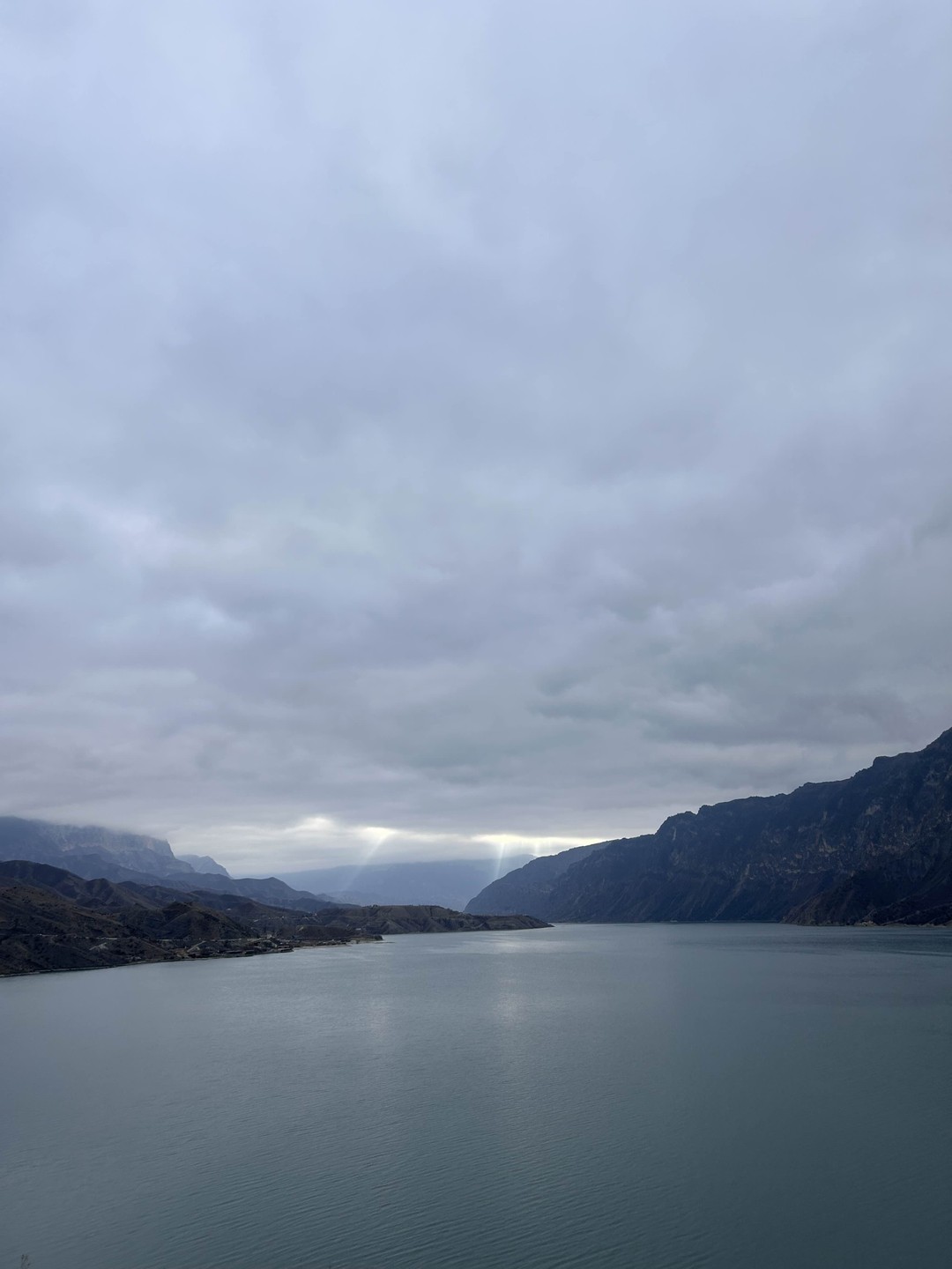 Прекрасная экскурсия по очень красивым местам, чудесный, очень доброжелательный и отзывчив гид Иса. Остались только положительные