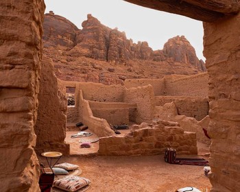 Тайны древней Хегры и традиции пустыни