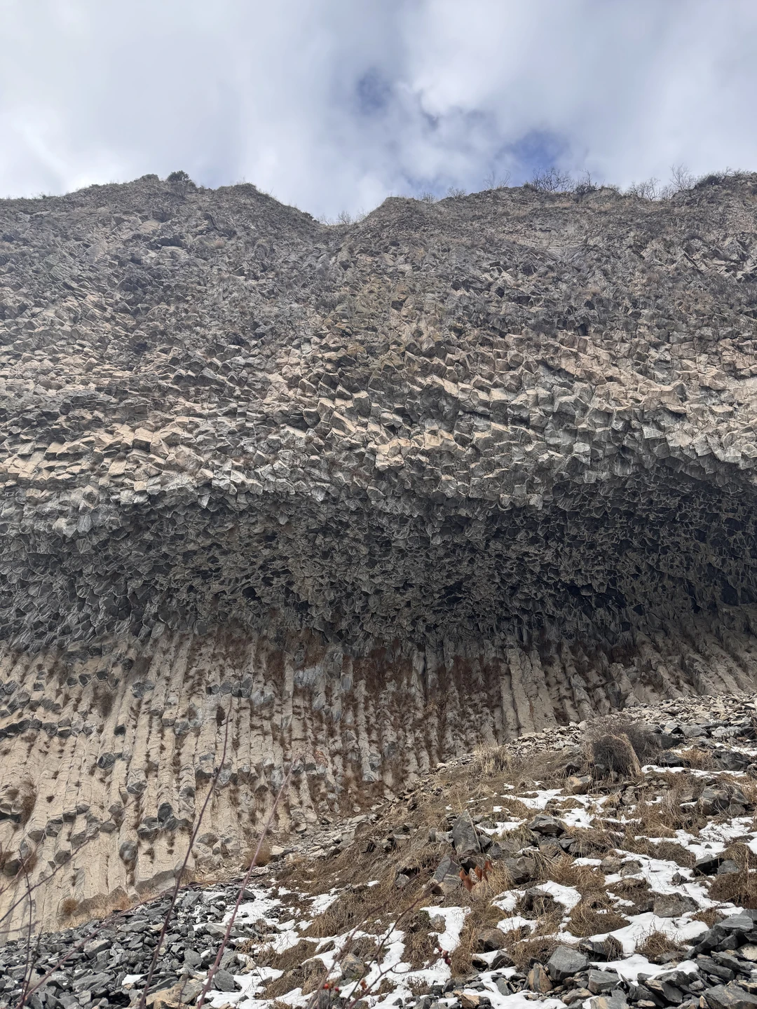 Совсем недавно мы с подругой вернулись из потрясающего путешествия по Армении и спешим поделиться своими впечатлениями