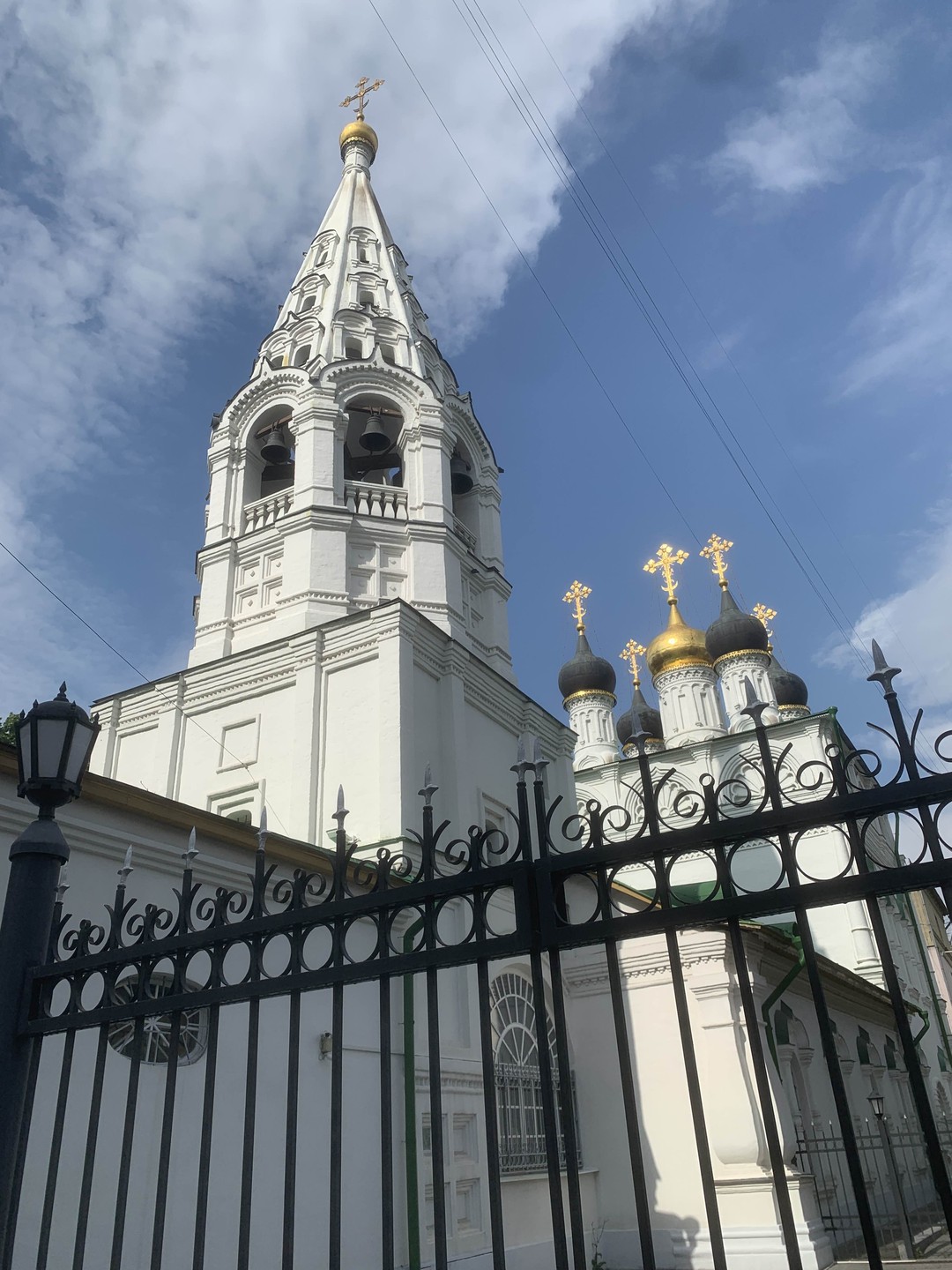 Все понравилось. Гид, очень интересно рассказывает, двигались не спеша, все успели. По пути зашли за отечественными духами.