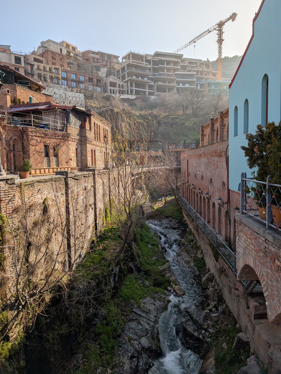 Старый Тбилиси: пешая экскурсия, прогулка на катере и грузинское вино (Александра)