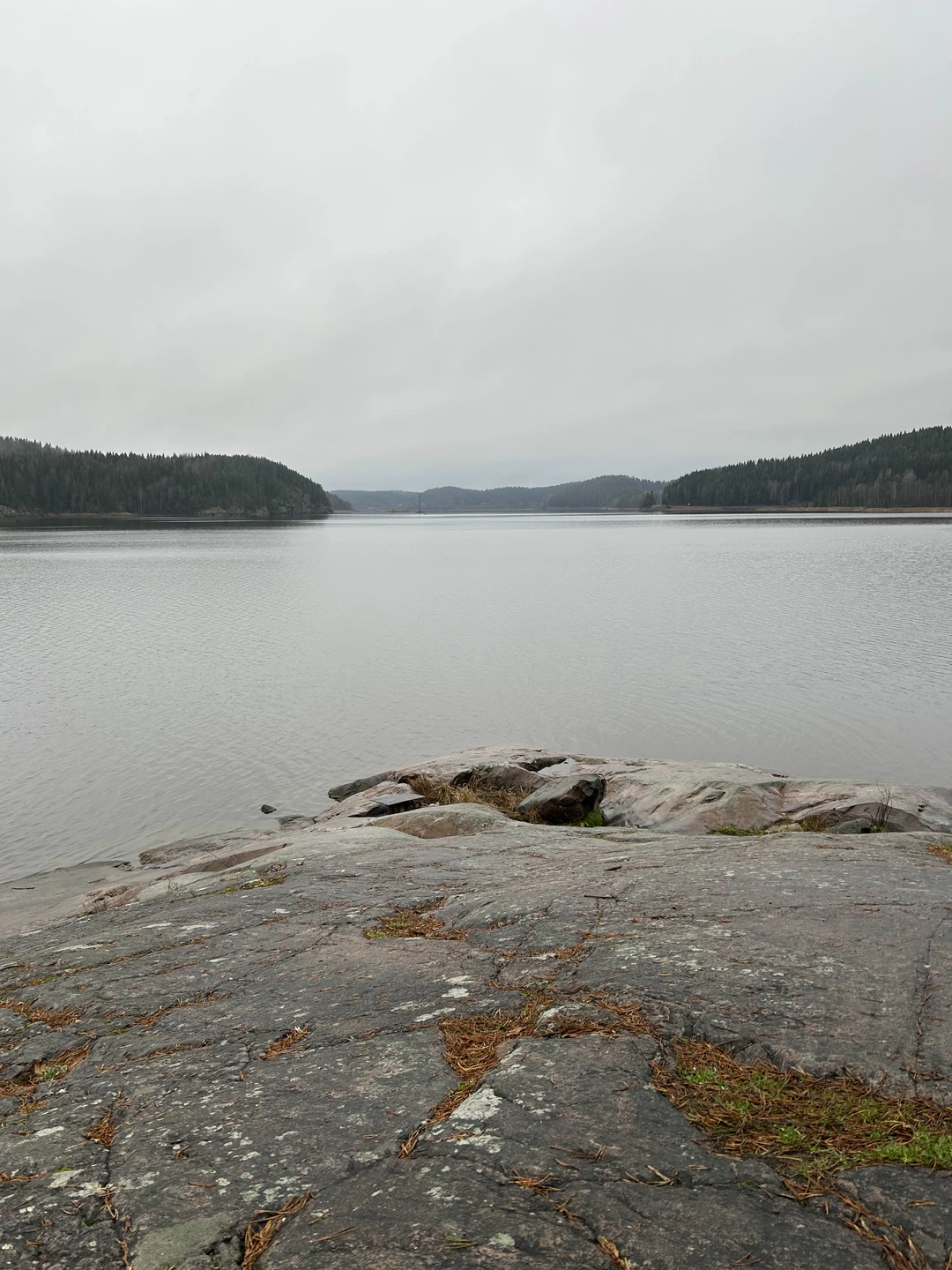 Очень все понравилось. Очень удобный формат. Все продумано, нам очень понравилась красота здешней природы, нам показали