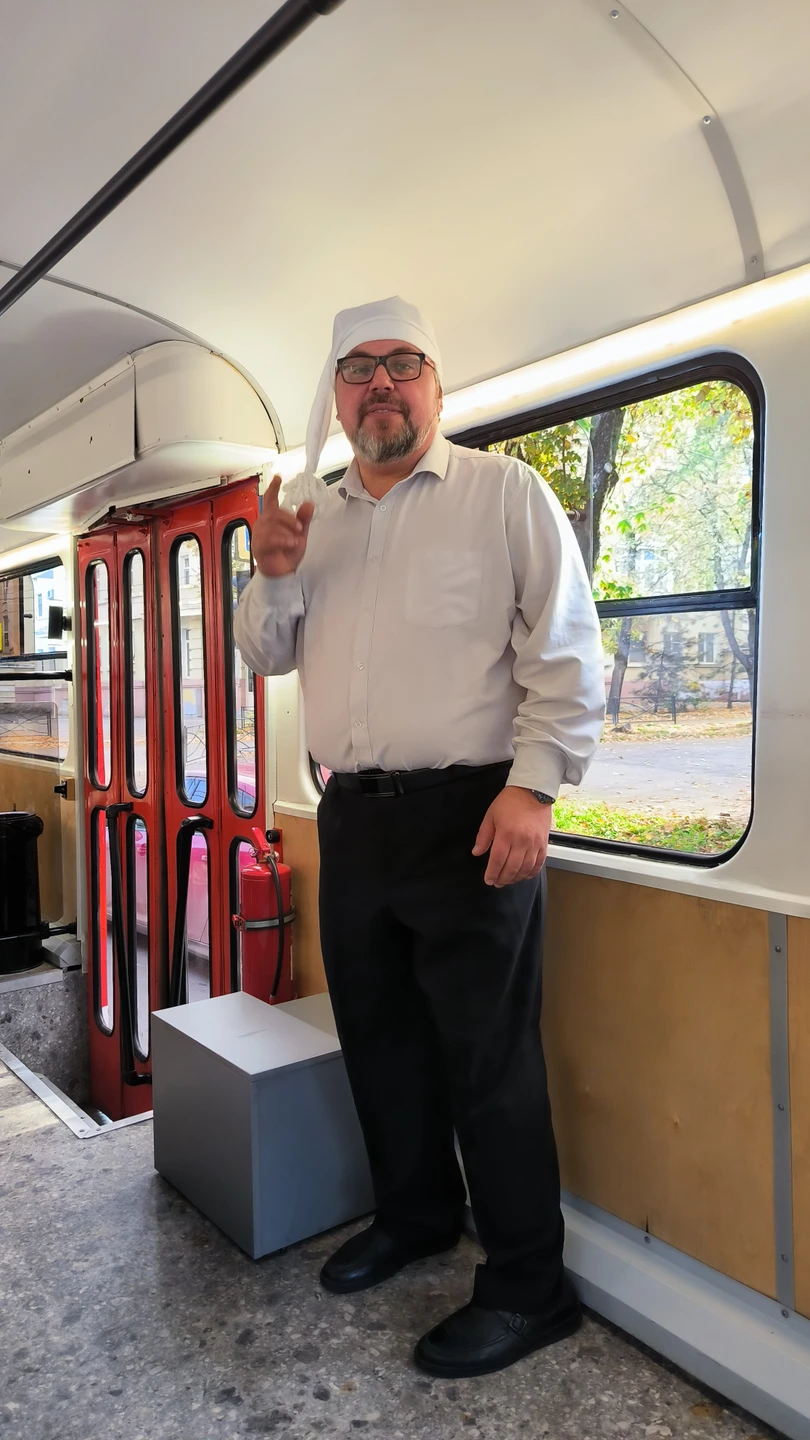 Очень понравилась экскурсия, даже ребёнку 8 лет было интересно. Тема была А. П. Чехов