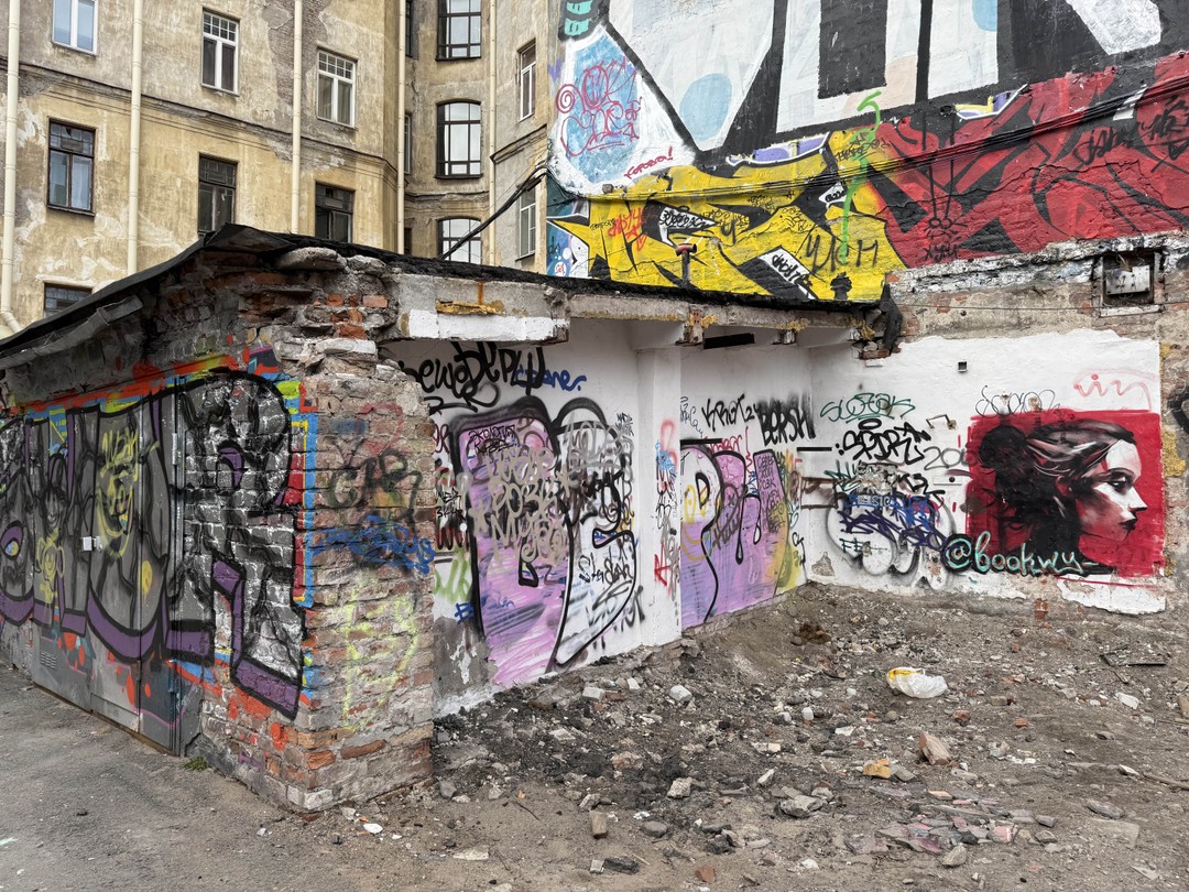 Квест от Руслана - лучшее, что может случиться с вами в Петербурге! В своем темпе вы