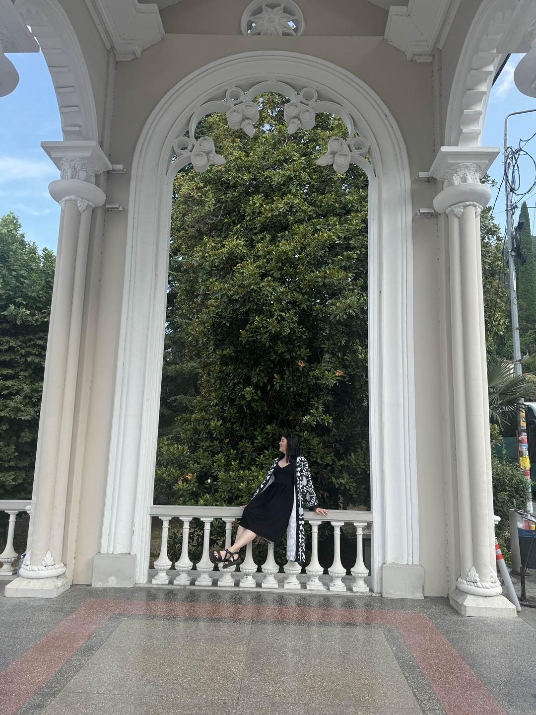 Прекрасная, волшебная Абхазия! Чудесное путешествие совместное с гидом Юрием! Очень профессионально, душевно рассказывал о каждом уголке