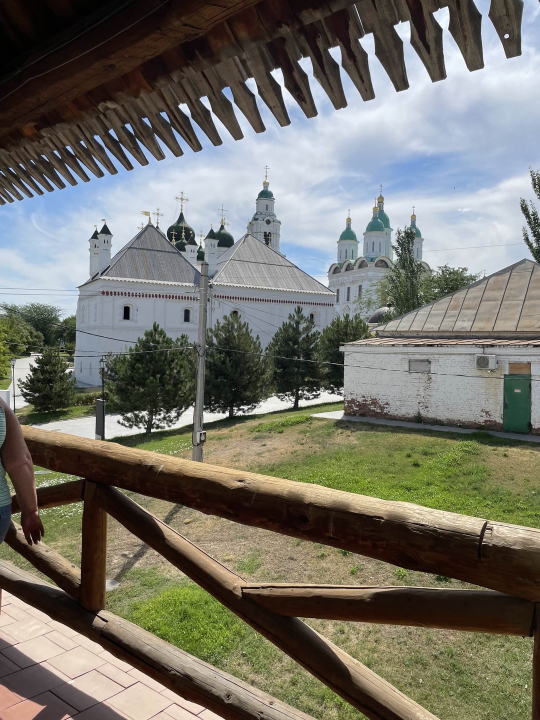 Очень Рада что посетила именно эту экскурсию!! Наша экскурсовод Дарья просто подарила нам чудесную прогулку,очень обаятельная