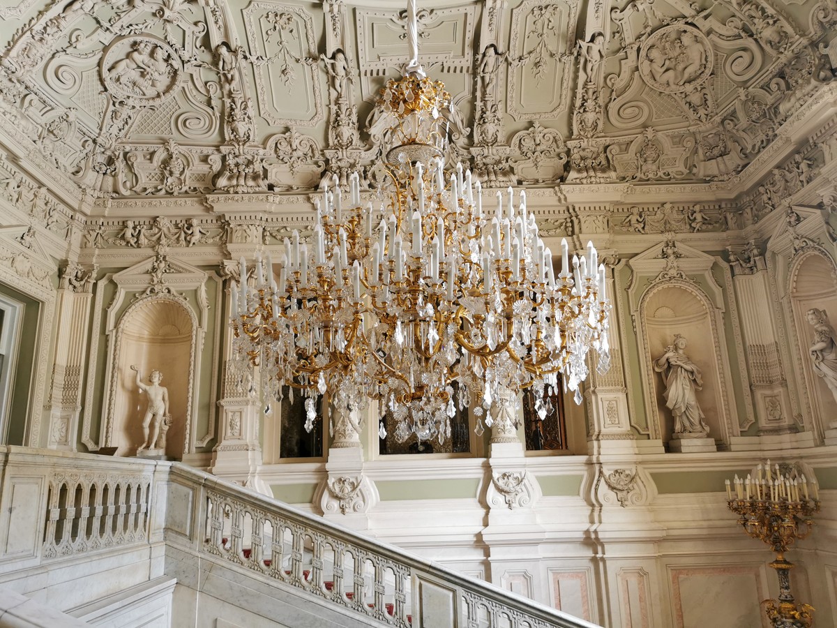 В Санкт-Петербург на дворянский бал