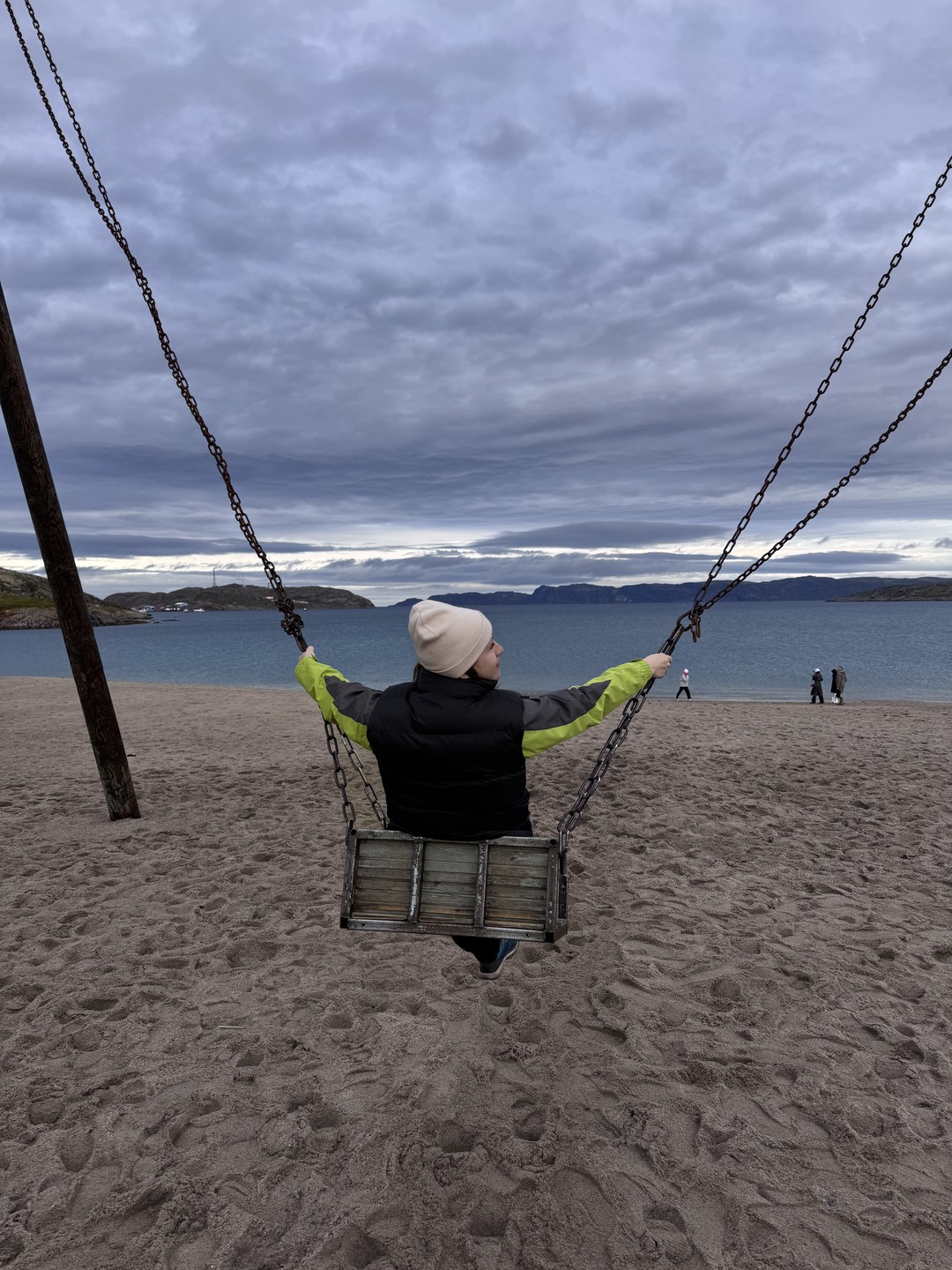 Хочется выразить огромную благодарность нашему экскурсоводу Денису! Человек действительно спец в своем деле. Утром согласно договорённости,Денис