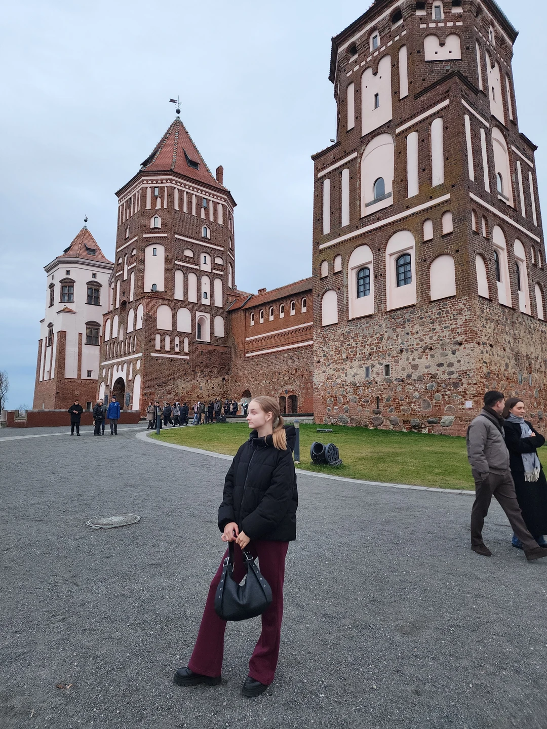 Замки Мир и Несвиж - групповая экскурсия из Минска (Денис)