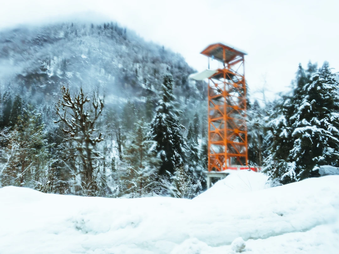 Отличная экскурсия. Посетили много красивых мест. Везде было время на прогулку, и самостоятельное исследование места. Приятный