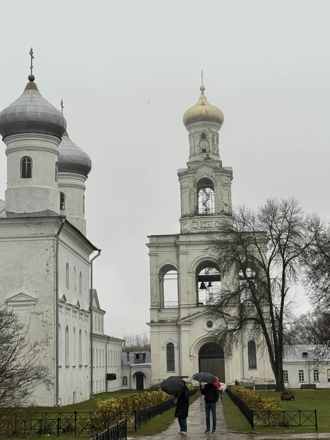 Хорошая экскурсия, но как-то суховато что ли и слишком все быстро. В Витославлицах было мало времени