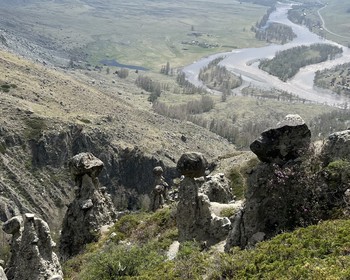 Урочище Ак-Курум и Каменные грибы и водопад Чул-Оозы