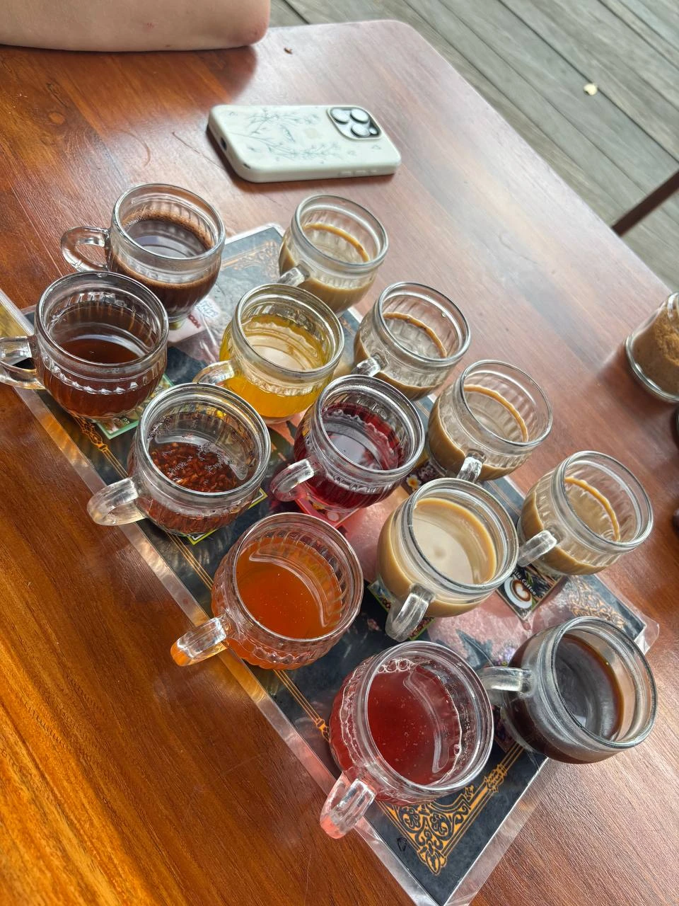 Были на обзорной экскурсии по острову Бали — просто восторг! Экскурсовод — настоящий профессионал: увлекательно, информативно