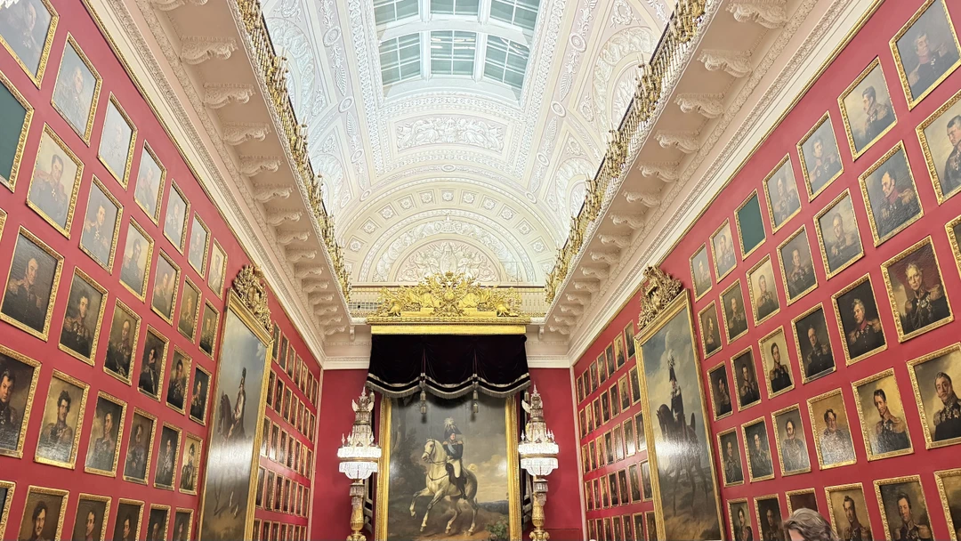 Эрмитаж: самое важное за 2 часа в мини-группе (билеты без очереди включены) (Ольга)