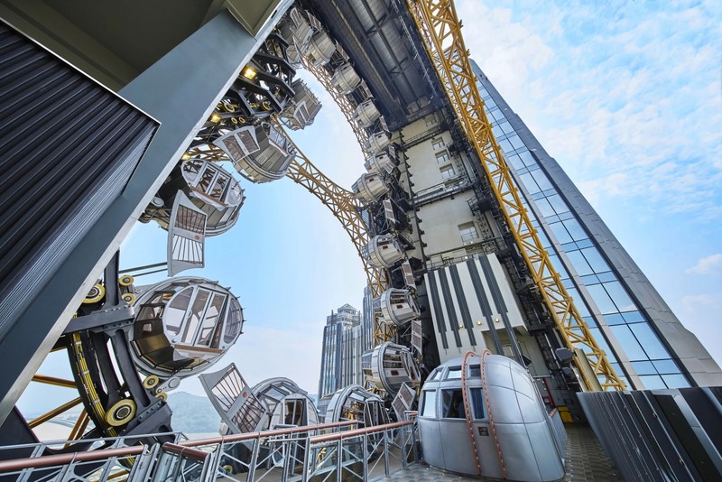 Билет на колесо обозрения Golden Reel в здании Studio City Макао