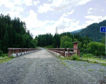 Музеи под открытым небом: "Казановка"/"Улуг Хуртуях Тас"