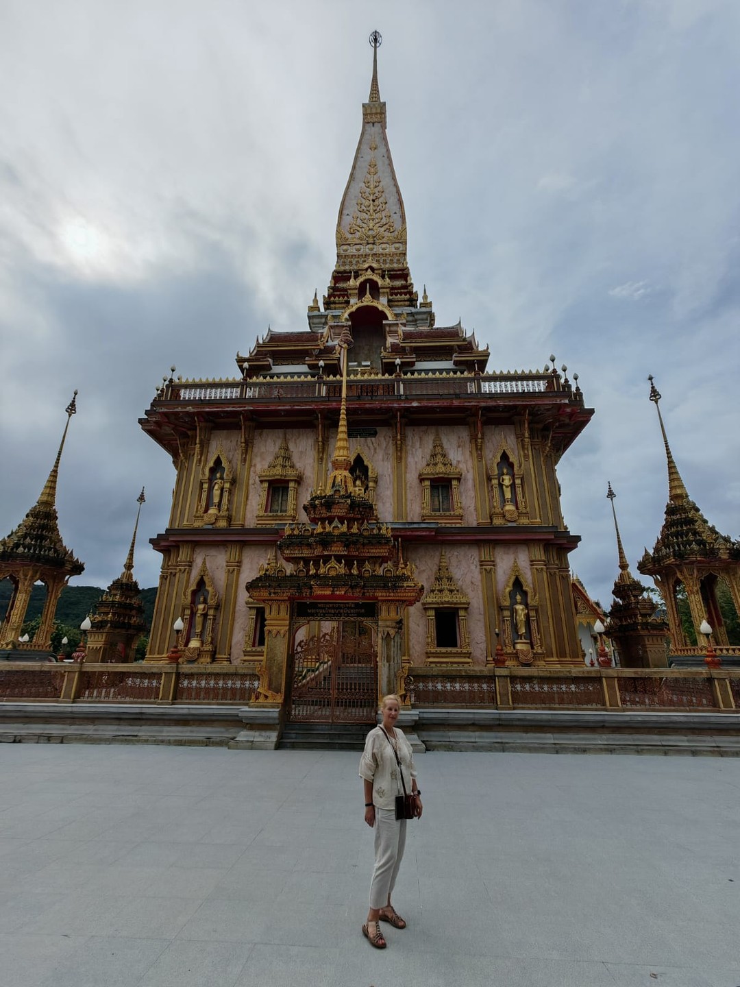 Сегодня были на экскурсии с Владимиром! Это был замечательный и запоминающийся день! Хочется отметить великолепные знания