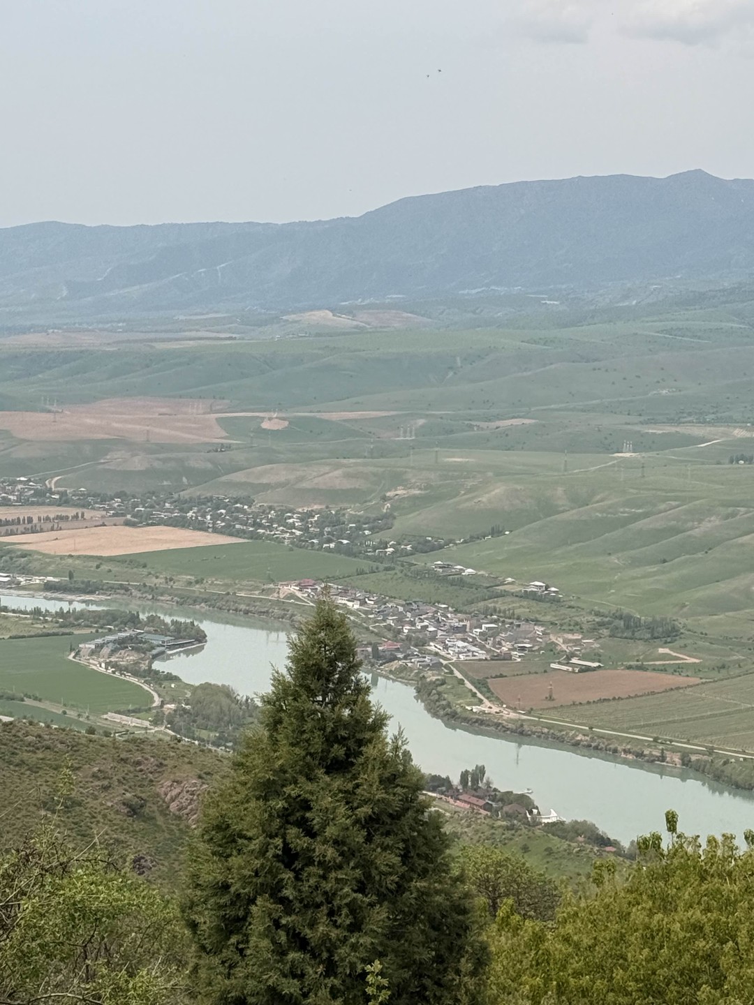 Чимган, Амирсой и Чарвакское водохранилище - из Ташкента (Эльвира)