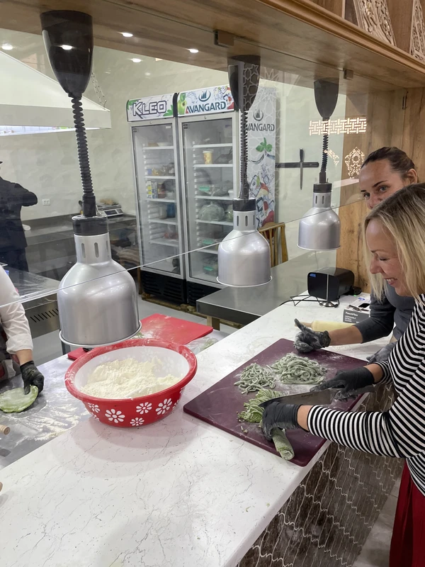 Секреты хорезмской кухни: кулинарный мастер-класс в Хиве