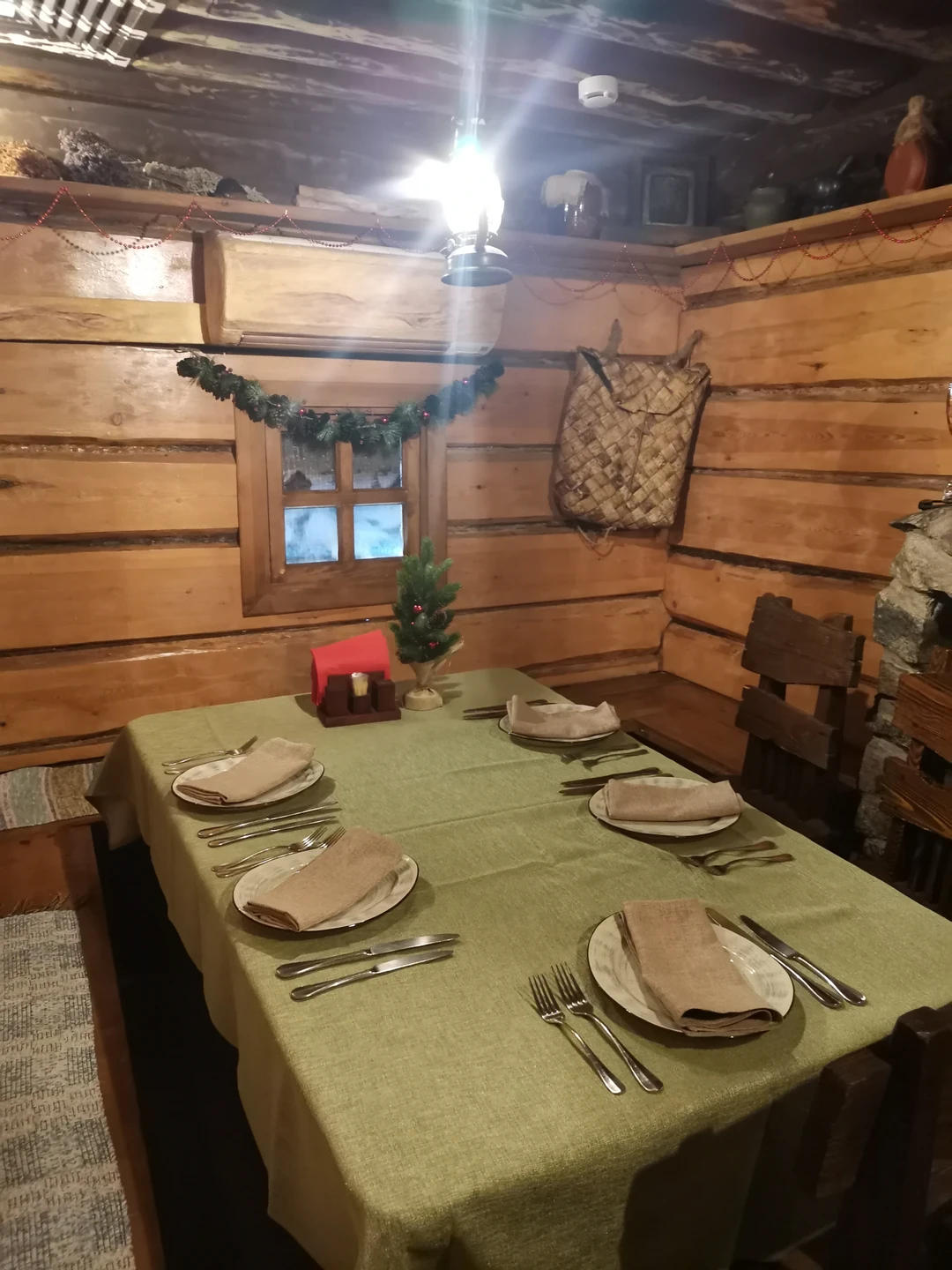 Хочу порекомендовать эту экскурсию. Вы не только узнаете много интересного об истории и архитектуре Петрозаводска, но