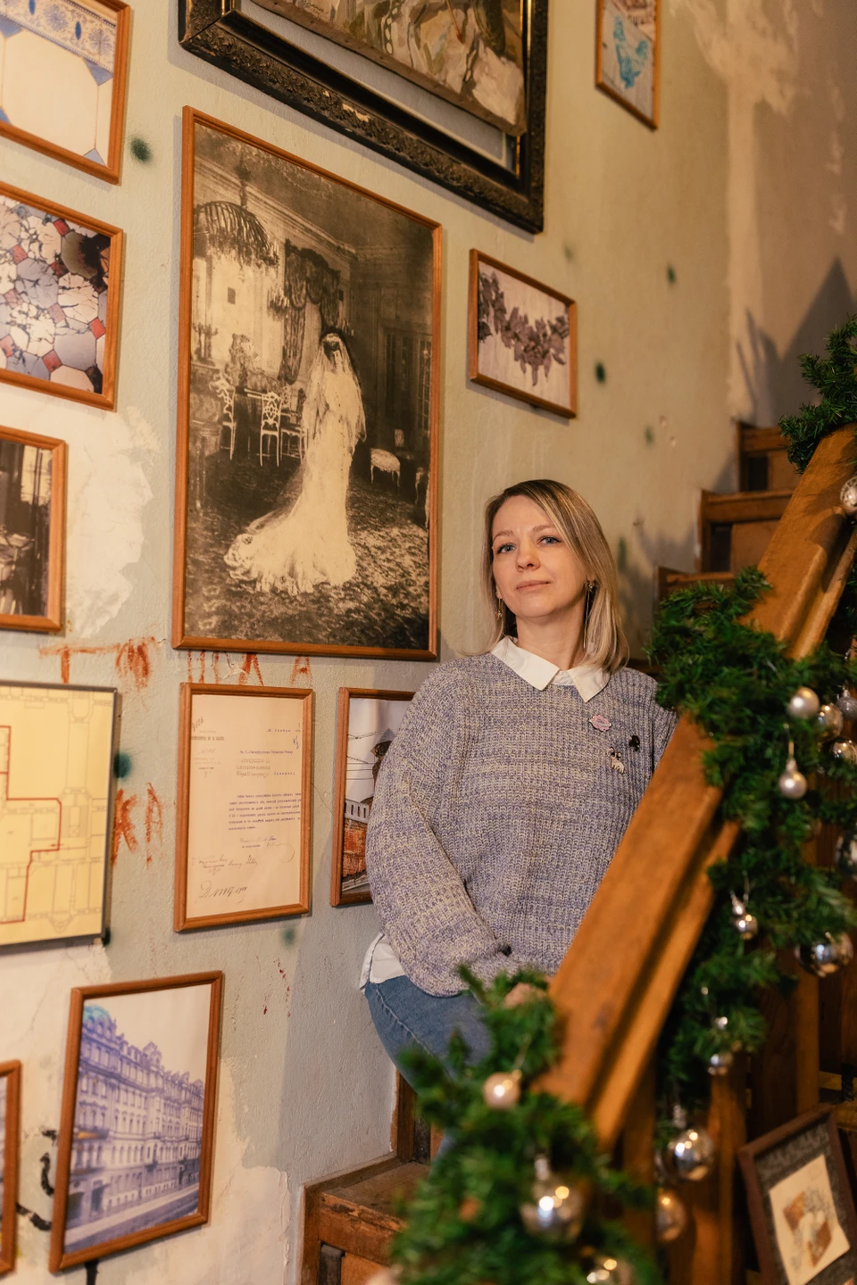 Хочу поделиться своими впечатлениями о потрясающей фотоэкскурсии в атмосфере старинной дворянской квартиры. Особенно хочу поблагодарить Алексея