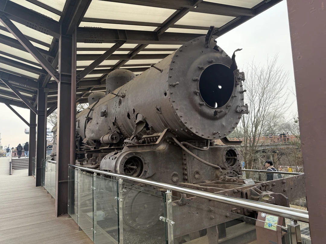 Спасибо большое за экскурсию в DMZ+ подвесной мост. Утром нас встретила Татьяна у отеля, далее мы