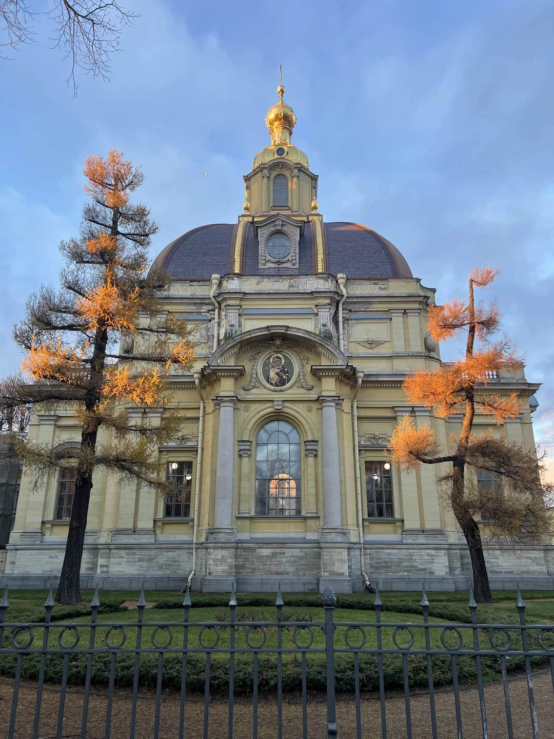 Спасибо большое за увлекательную экскурсию. Информация подана в большом объеме но, все четко и понятно