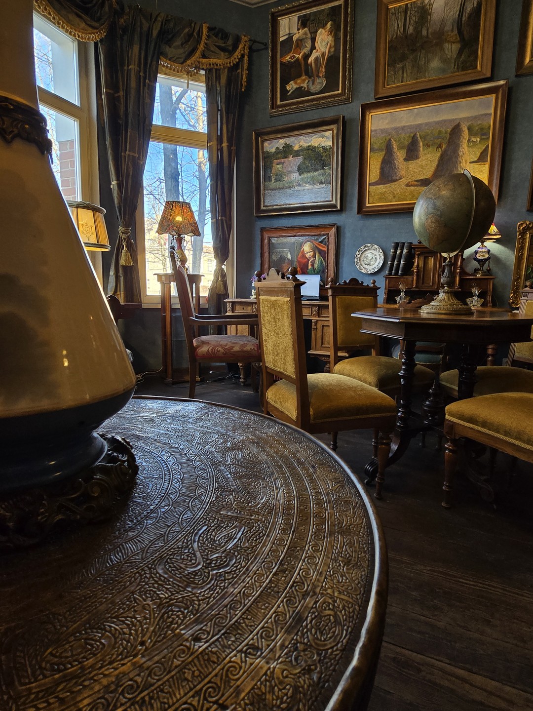 Экскурсия в «Дом с горгульей»: погружение в старый Кёнигсберг (Ольга)