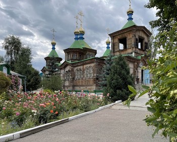 Завершение похода: ущелье и город Каракол