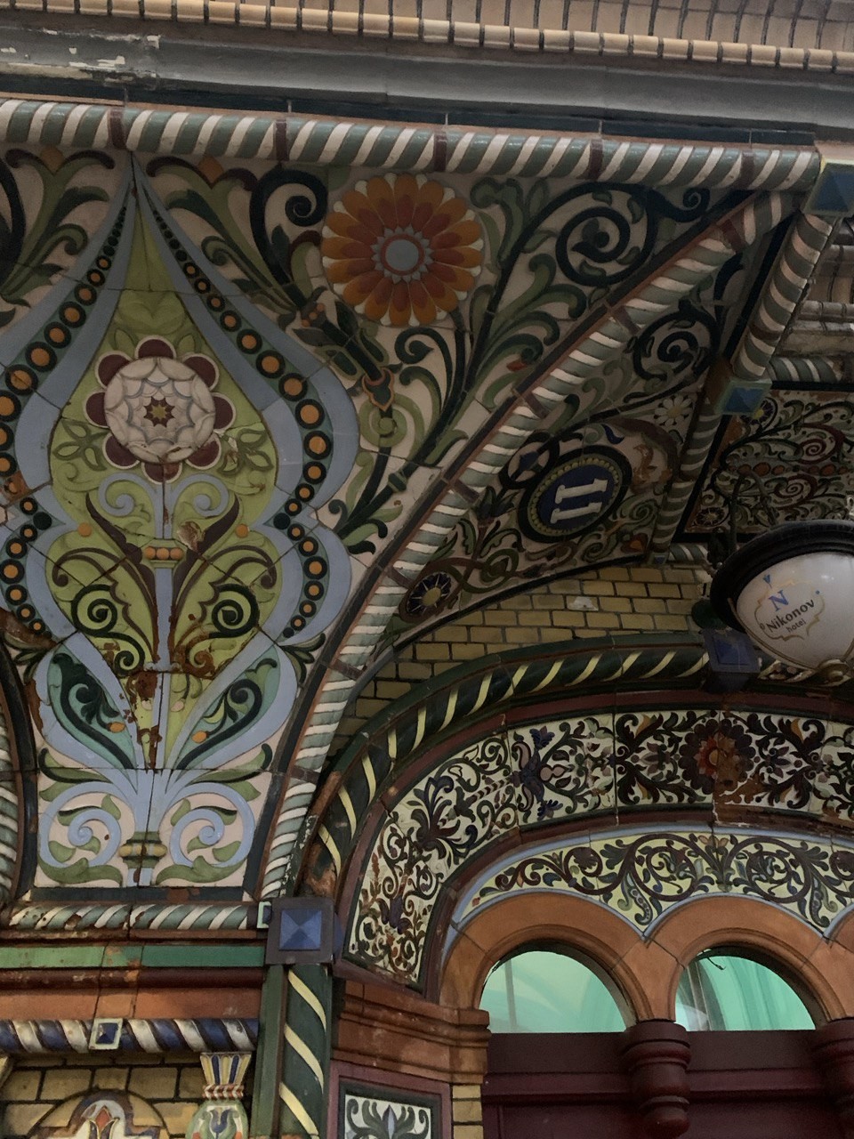 Спасибо большое прекрасному гиду Светлане за потрясающую экскурсию по городу на Неве. За эту прогулку мы