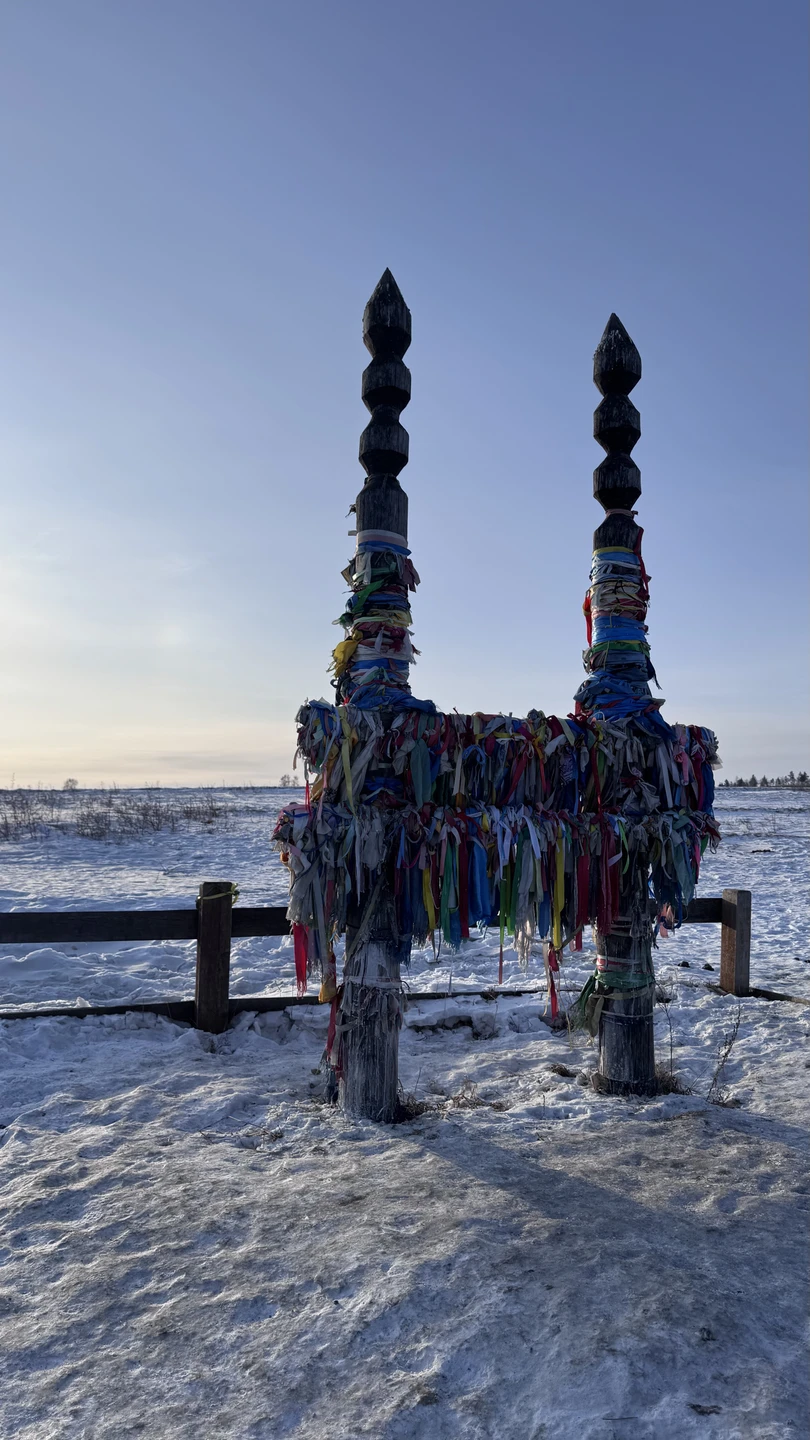 Если хочется увидеть Байкал как с картинки,то вам сюда) Огромное спасибо гиду Денису за отличное настроение,интересную,познавательную