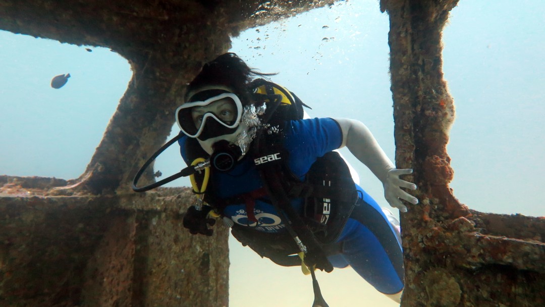На погружении была в первый раз. Инструктор Денис, все понятно объяснил. Прошло все отлично! Рекомендую! Фото