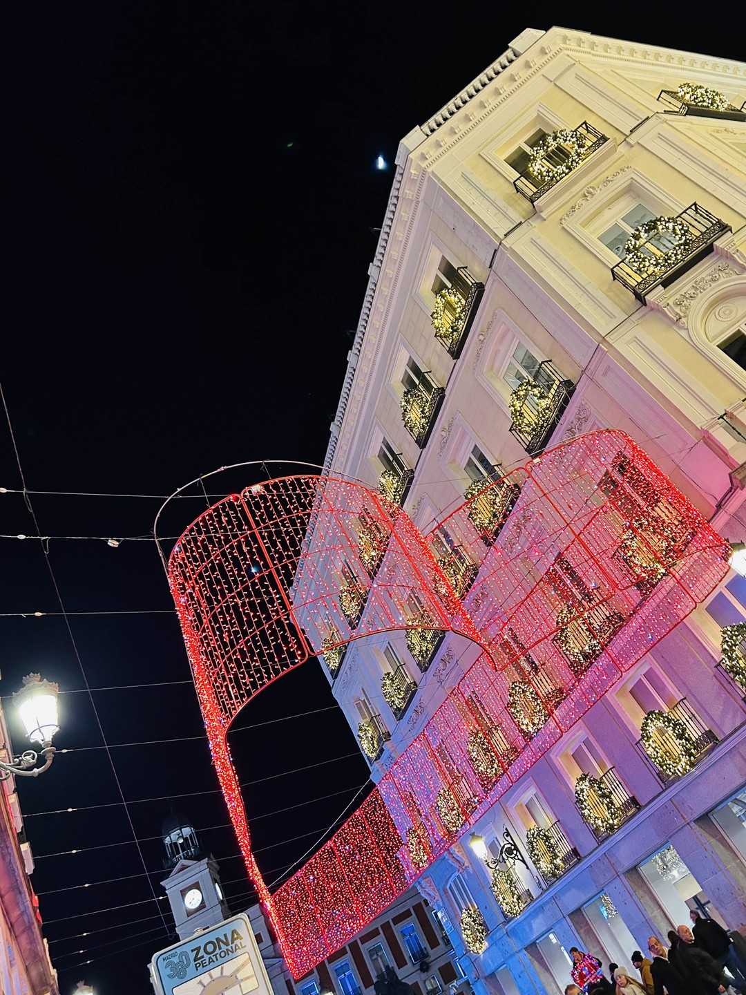 Потрясающая прогулка по вечернему Мадриду! Лана полностью перестроила под меня маршрут и раскрыла для меня город!