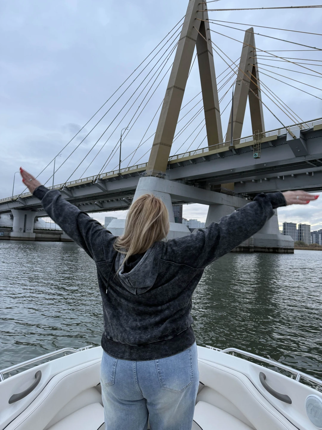 На катере по реке Казанке (Анжелика)