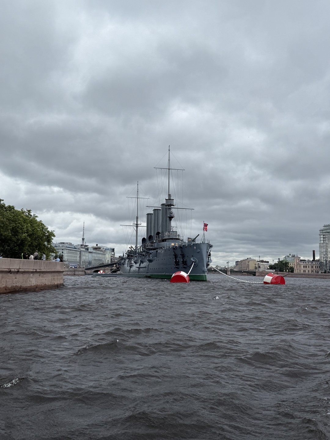 Вдоль Петроградской стороны - на катере в небольшой группе (Анна)