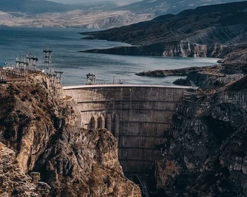 Чиркейское водохранилище, Тёщин язык, Дубкинский лес и комплекс «Нохьо»