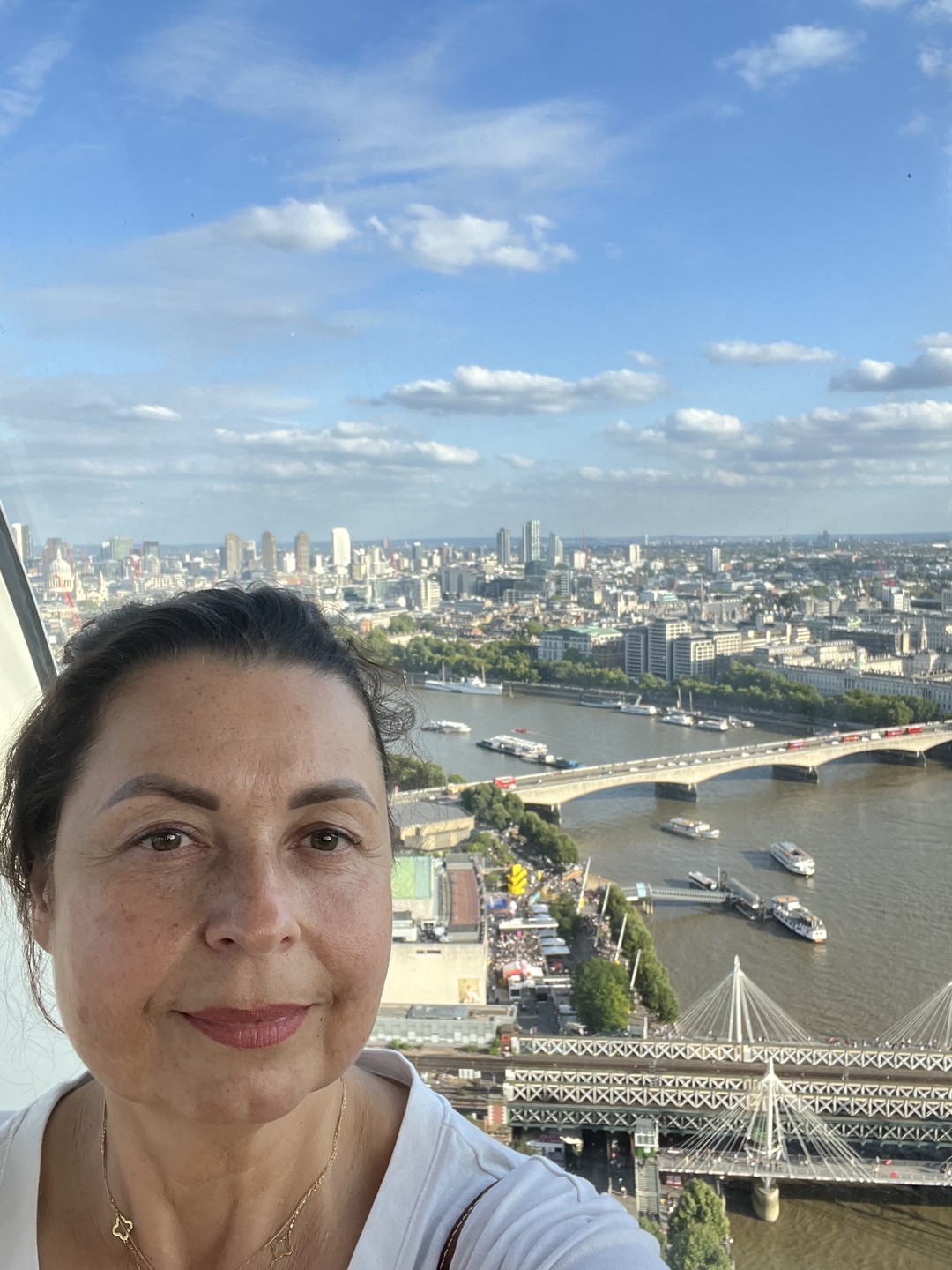 Нашим гидом был Влад-замечательный и очень харизматичный молодой человек. Влад очень хорошо воспитан и у него