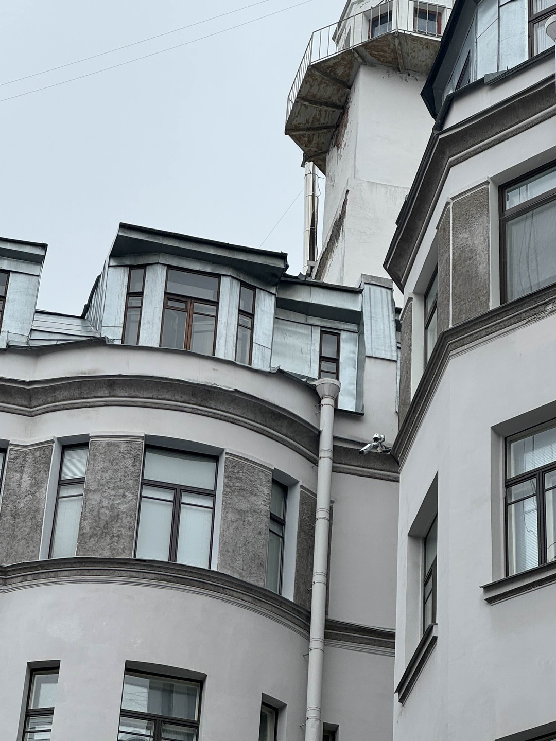 Через дворы и парадные в доходный дом Бака (Юлия)