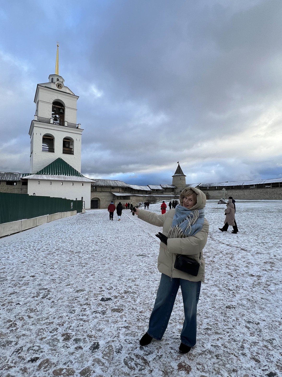 Первое свидание с Псковом (с посещением Кремля) (Елена)