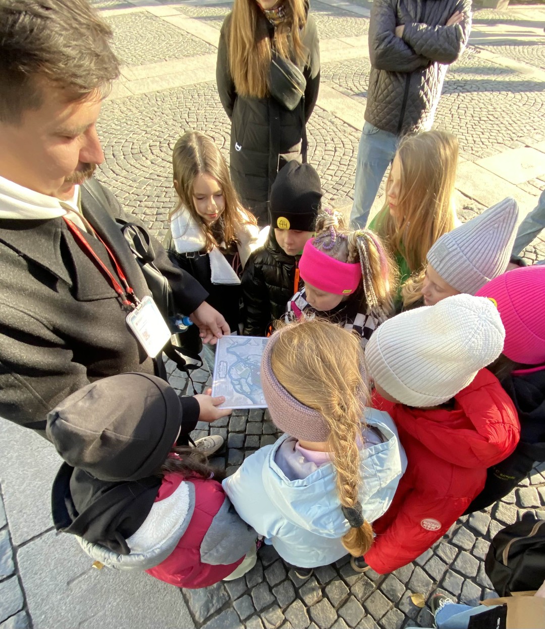 Обзорная экскурсия по Петербургу для детей (8+) (Ольга)