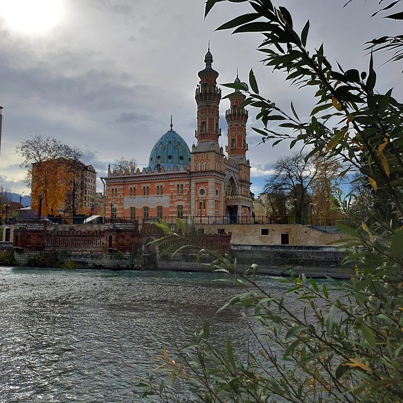 Владикавказ: архитектура, культура, городские истории (Андрей)