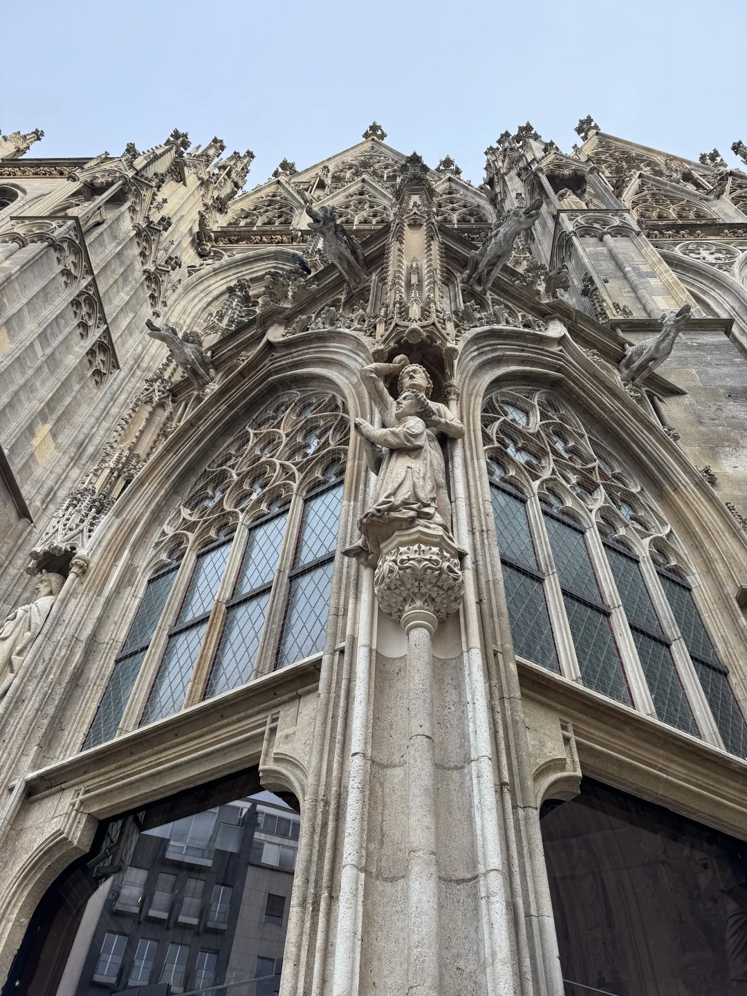 Ольга прекрасный гид, рассказчик с юмором. Скучно на экскурсии точно не будет! Много интересных фактов, истории