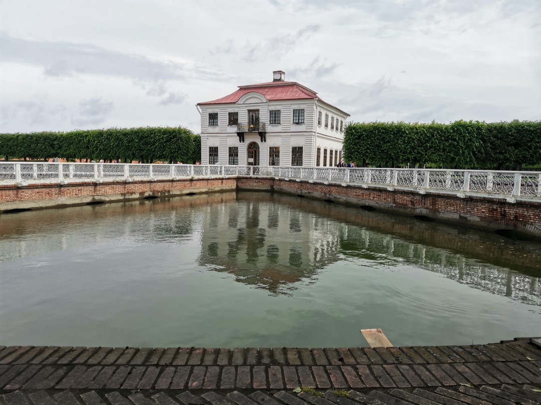 Нижний парк Петергофа: аудиоэкскурсия по русскому Версалю (Анна)