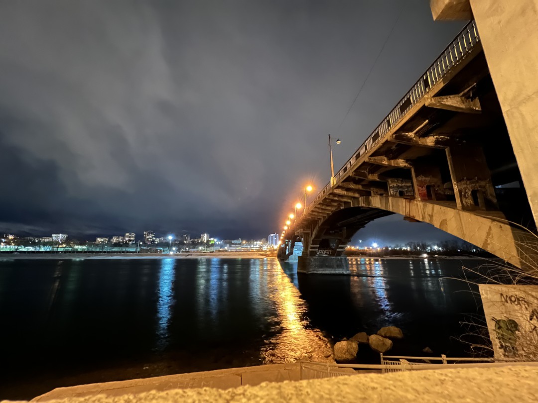 Ночной Иркутск на автомобиле (Алёна)