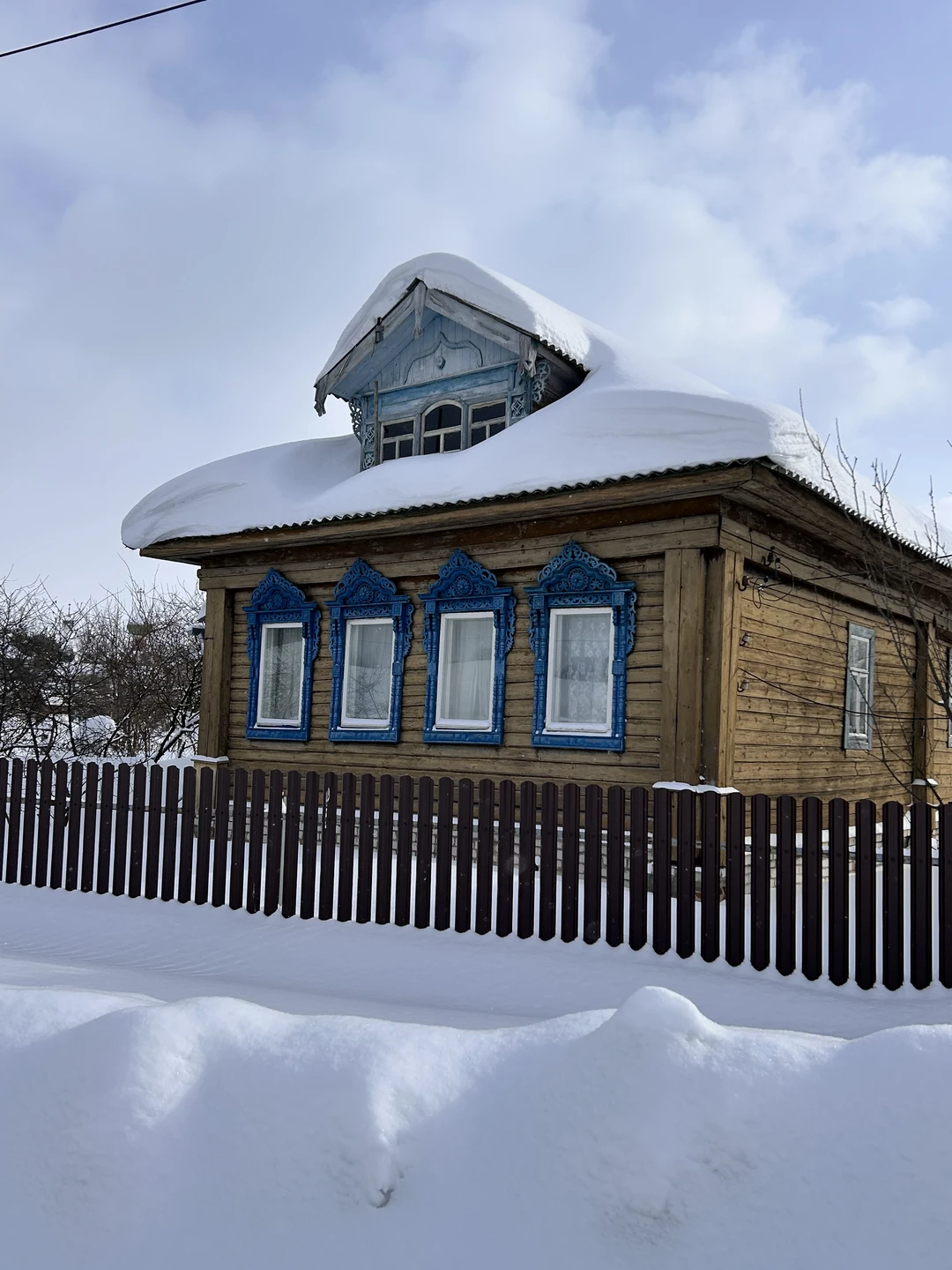 Прекрасная прогулка по заснеженному Переславлю-Залесскому. Елена увлекательно рассказывала истории города, интересные факты и детали. Прогулка получилась