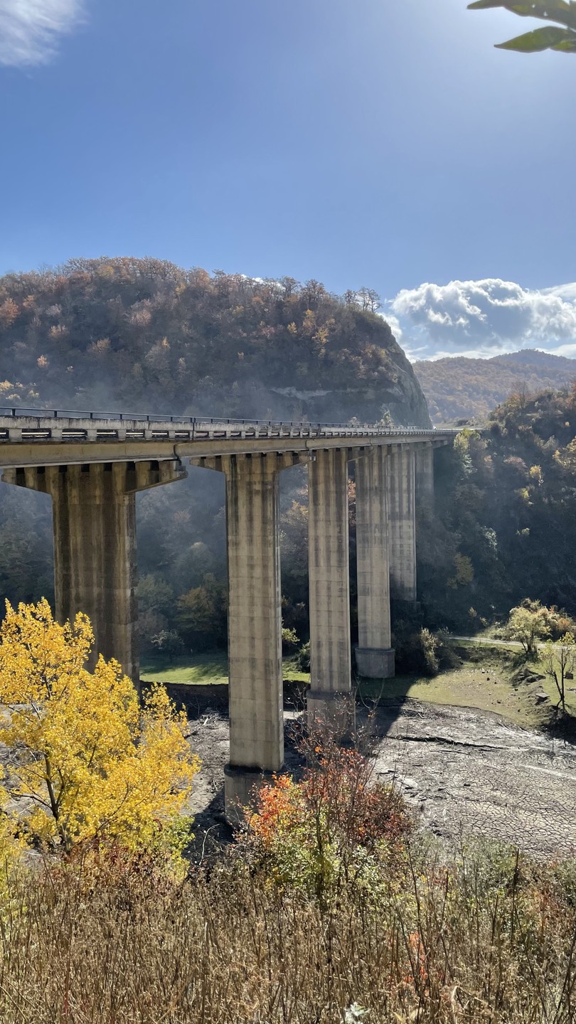 Забронировала тур за пару дней, организатор отвечает со скоростью света и в целом на связи постоянно.